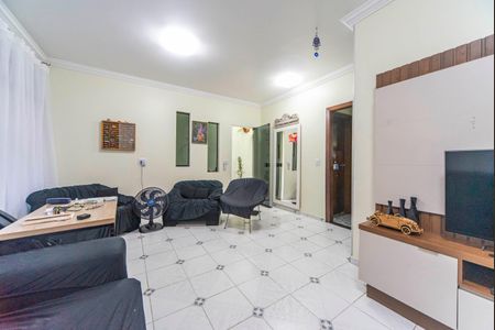Casa à venda com 204m², 4 quartos e 2 vagasSala