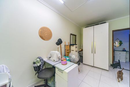 Casa à venda com 204m², 4 quartos e 2 vagasQuarto 3