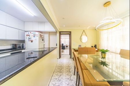 Casa à venda com 204m², 4 quartos e 2 vagasCopa