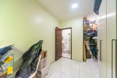 Casa à venda com 204m², 4 quartos e 2 vagasQuarto 2