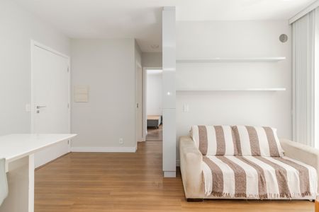 Apartamento para alugar com 60m², 2 quartos e 1 vagaSala