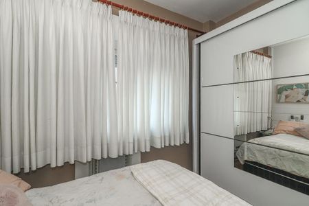 Apartamento à venda com 97m², 3 quartos e sem vagaQuarto 2