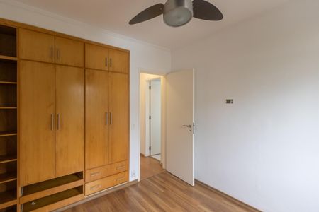 Apartamento à venda com 65m², 2 quartos e 1 vagaQuarto 2