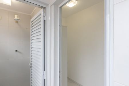 Apartamento à venda com 65m², 2 quartos e 1 vagaÁrea de Serviço