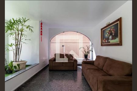 Apartamento à venda com 65m², 2 quartos e 1 vagaHall social