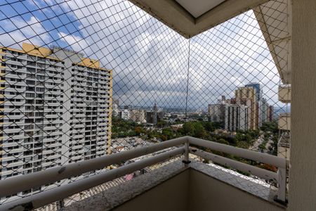 Varanda de apartamento para alugar com 2 quartos, 68m² em Alphaville Industrial, Barueri