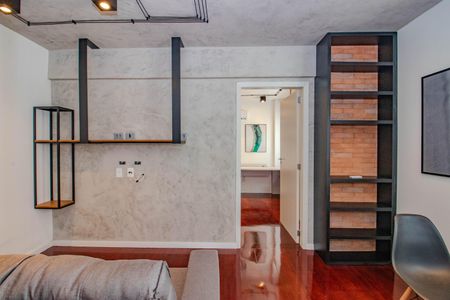 Sala de apartamento para alugar com 1 quarto, 45m² em Floresta, Porto Alegre