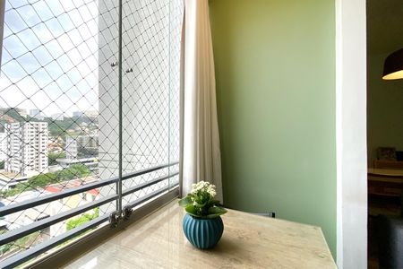 Apartamento à venda com 85m², 3 quartos e 1 vaga Apartamento à venda com 85m², 3 quartos e 1 vagaVaranda da Sala
