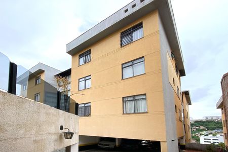 Apartamento à venda com 85m², 3 quartos e 1 vaga Apartamento à venda com 85m², 3 quartos e 1 vagaFachada do bloco