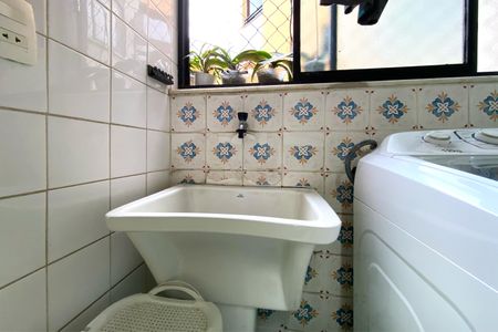 Apartamento à venda com 85m², 3 quartos e 1 vaga Apartamento à venda com 85m², 3 quartos e 1 vagaÁrea de Serviço