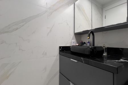 Apartamento à venda com 58m², 2 quartos e 1 vaga Apartamento à venda com 58m², 2 quartos e 1 vagaBanheiro da Suíte