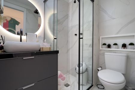 Apartamento à venda com 58m², 2 quartos e 1 vaga Apartamento à venda com 58m², 2 quartos e 1 vagaBanheiro