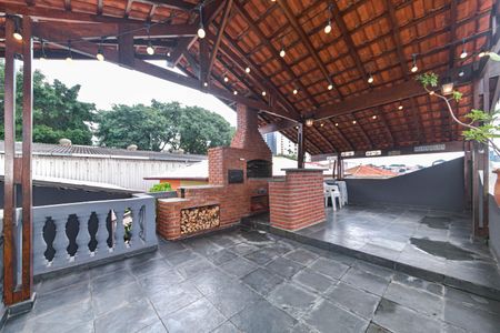 Casa à venda com 220m², 3 quartos e 2 vagasVaranda