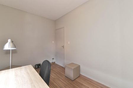 Casa à venda com 220m², 3 quartos e 2 vagasQuarto 2