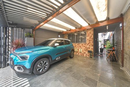 Casa à venda com 220m², 3 quartos e 2 vagasGaragem