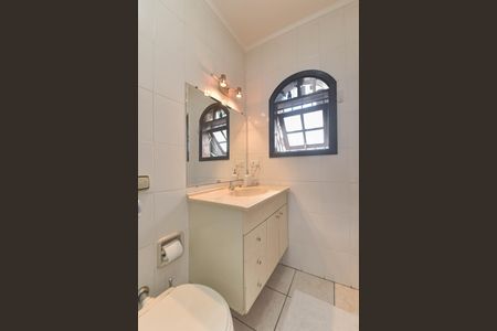 Casa à venda com 220m², 3 quartos e 2 vagasBanheiro da Suíte