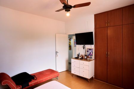 Casa à venda com 400m², 3 quartos e 1 vagaSuíte