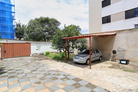 Casa à venda com 400m², 3 quartos e 1 vagaÁrea externa