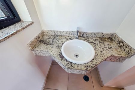 Apartamento à venda com 169m², 2 quartos e 3 vagas Apartamento à venda com 169m², 2 quartos e 3 vagasPia