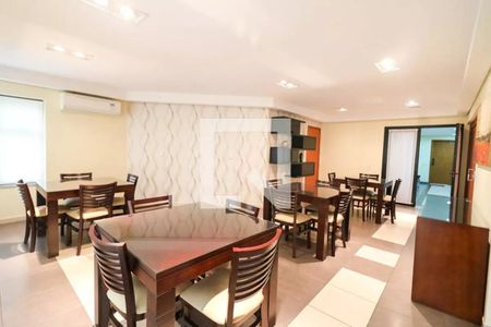 Apartamento à venda com 169m², 2 quartos e 3 vagas Apartamento à venda com 169m², 2 quartos e 3 vagasÁrea comum - Salão de festas