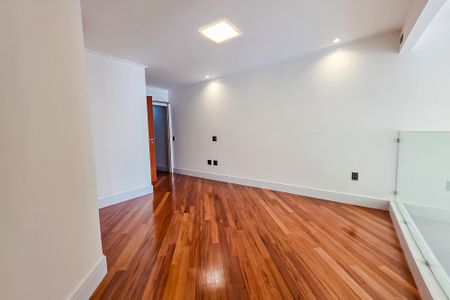 Apartamento à venda com 169m², 2 quartos e 3 vagas Apartamento à venda com 169m², 2 quartos e 3 vagasSuíte 2