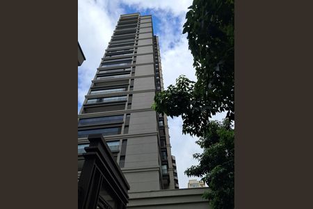 Apartamento à venda com 175m², 3 quartos e 2 vagasFachada