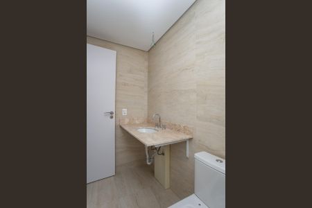 Apartamento à venda com 175m², 3 quartos e 2 vagasBanheiro do quarto 2 Suíte