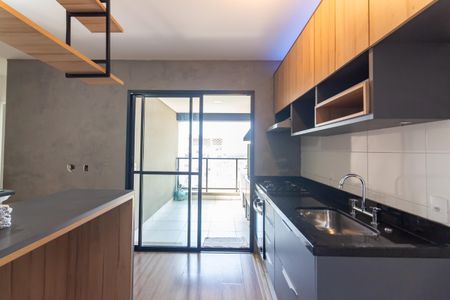 Sala  de apartamento à venda com 2 quartos, 50m² em Centro, Osasco