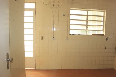 Casa para alugar com 270m², 3 quartos e 4 vagasLavanderia