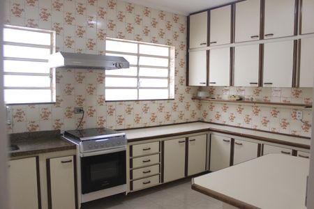 Casa para alugar com 270m², 3 quartos e 4 vagasCozinha