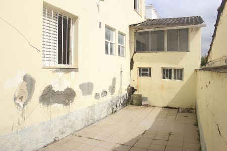 Casa para alugar com 270m², 3 quartos e 4 vagasQuintal