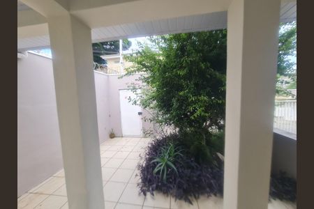 Casa para alugar com 270m², 3 quartos e 4 vagasJardim