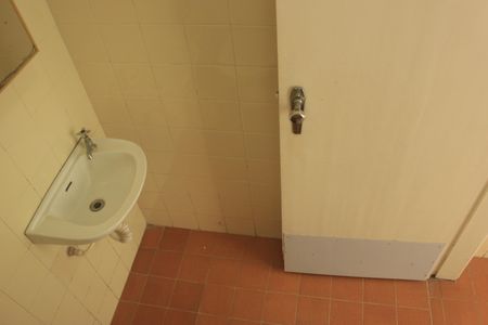 Casa para alugar com 270m², 3 quartos e 4 vagasBanheiro da lavanderia