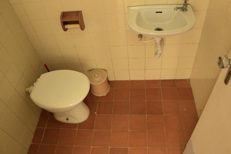 Casa para alugar com 270m², 3 quartos e 4 vagasBanheiro da lavanderia