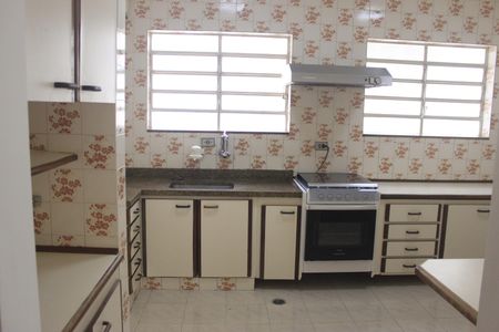 Casa para alugar com 270m², 3 quartos e 4 vagasCozinha