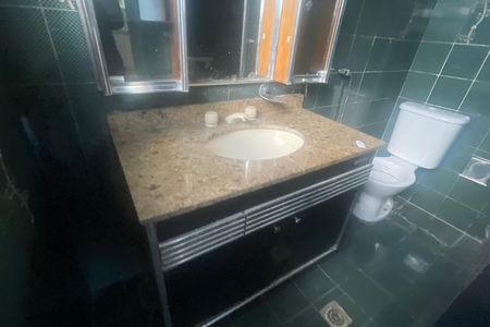 Casa para alugar com 120m², 2 quartos e 2 vagas Casa para alugar com 120m², 2 quartos e 2 vagasBanheiro