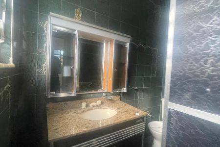 Casa para alugar com 120m², 2 quartos e 2 vagas Casa para alugar com 120m², 2 quartos e 2 vagasBanheiro