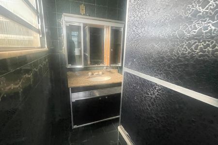 Banheiro de casa para alugar com 2 quartos, 120m² em Engenho do Porto, Duque de Caxias