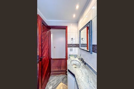 Apartamento à venda com 330m², 4 quartos e 4 vagasBanheiro