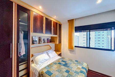 Apartamento à venda com 330m², 4 quartos e 4 vagasQuarto 2