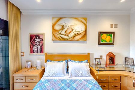 Apartamento à venda com 330m², 4 quartos e 4 vagasSuite 1