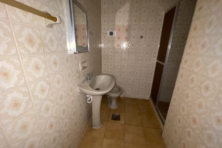 Casa para alugar com 55m², 1 quarto e 1 vaga Casa para alugar com 55m², 1 quarto e 1 vagaBanheiro