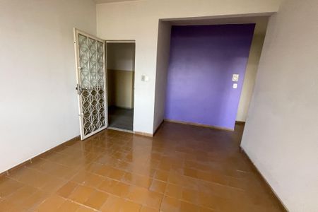 Casa para alugar com 55m², 1 quarto e 1 vaga Casa para alugar com 55m², 1 quarto e 1 vagaSala