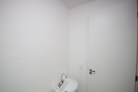 Apartamento para alugar com 32m², 2 quartos e sem vagaBanheiro 