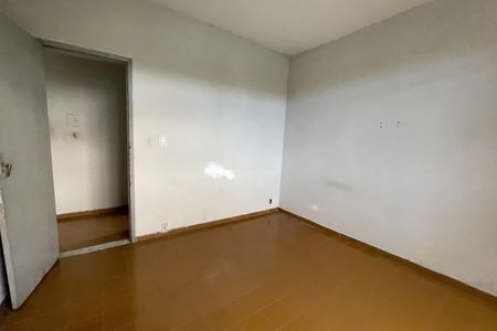 Quarto de casa para alugar com 1 quarto, 55m² em Engenho do Porto, Duque de Caxias