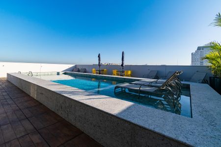 Studio para alugar com 25m², 1 quarto e sem vagaPiscina