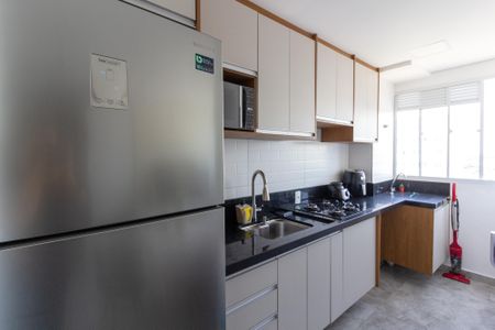 Cozinha e Área de Serviço de apartamento para alugar com 2 quartos, 44m² em Vila Nova Bonsucesso, Guarulhos