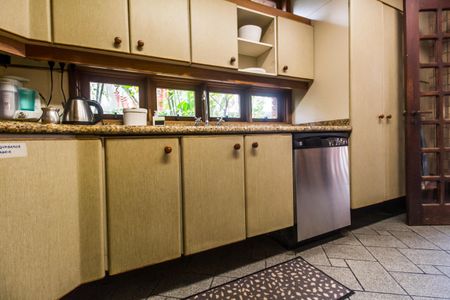 Casa de condomínio à venda com 650m², 5 quartos e 8 vagasCozinha