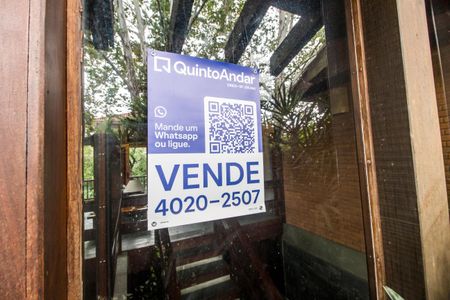 Casa de condomínio à venda com 650m², 5 quartos e 8 vagasPlaquinha 