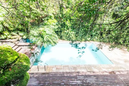 Casa de condomínio à venda com 650m², 5 quartos e 8 vagasVista Varanda Quarto 1